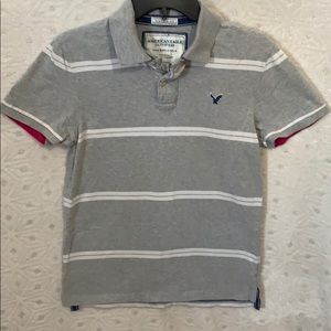 Small men’s American eagle polo shirt